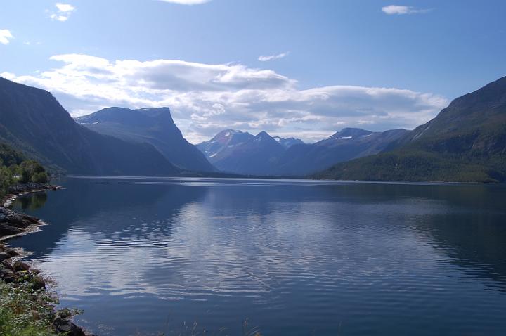 Da Mo I Rana direzione Trondheim7.JPG - AI PIEDI DELLA RUPE